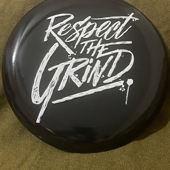 RESPECT THE GRIND 12” Embossed Button Metal Gym Sign NEW - Picture 2 of 6